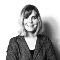 Nina Dähne Email