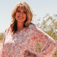 Glendale Union High School District Employee Patty Uptain's profile photo