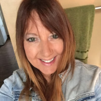 Dianna Smith Email & Phone Number