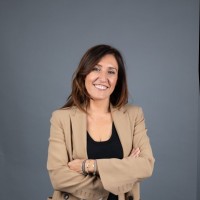 Virginie Benítez Email