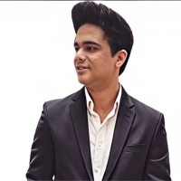 Momin Mohsin Email