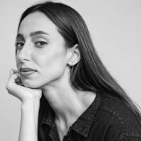 Ivana Jajcanin Email