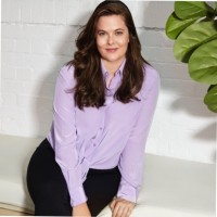 Stealth Startup Employee Shannon Edwards's profile photo