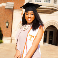Elicia Davis Email & Phone Number