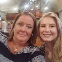 Safe Passage, INC. Employee Lori Pence's profile photo