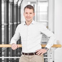 Oliver Lorenz Email & Phone Number