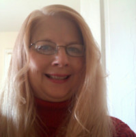 Diamond Design Employee Linda Karlen's profile photo