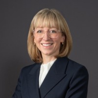 Erika Yarnall Email
