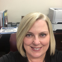 FNB Community Bank Employee Michelle Devinney's profile photo
