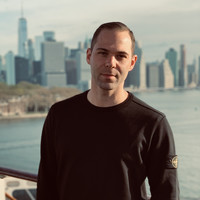 QX-Quarterly Crossing Employee Maximilian Purucker's profile photo