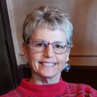 Elizabeth Chamberlain Email