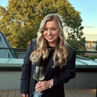 Nicky van der Zee Email