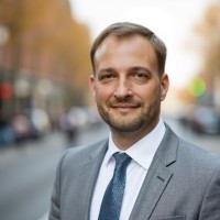 Stefan Grosche Email & Phone Number