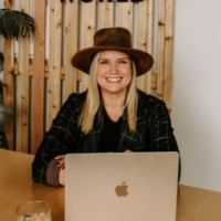 Jenna Jones Email & Phone Number