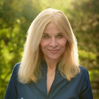 Evergreen Life and Wellness Coaching Employee Suzanne Levy's profile photo