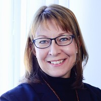 Anna Ring Email