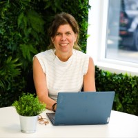 Beth Modder Email