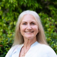 Desley Briggs Email & Phone Number