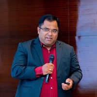 Sunil Khanderao Email