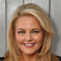 Elizabeth Cobey-Piper Email & Phone Number