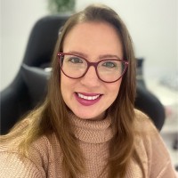 Daniela Goncalves Email