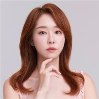 Claire Lee Email & Phone Number