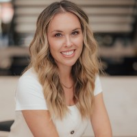 Fullcast Employee Britt Davies's profile photo