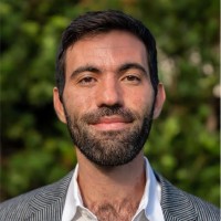 Letter Leverage Employee Menajem Benchimol's profile photo