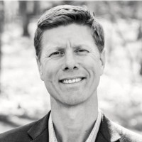 FOUR BLUE PALMS Employee Bob Angus's profile photo