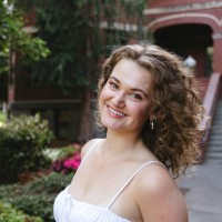 Fremont Sunday Market Employee Emily Graves's profile photo