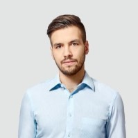 Paweł Kamiński Email
