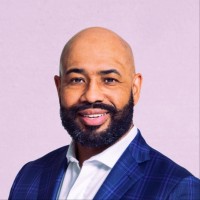 Charles Schwab Employee Marco Williams's profile photo