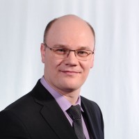 Roman Tkachev Email