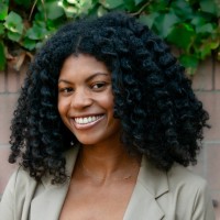 NICE CROWD Employee Shelby Holland's profile photo