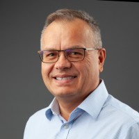 Valentin Kremer Email