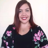 Pía González Garrido Email