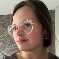 Julia Mastritsch Email