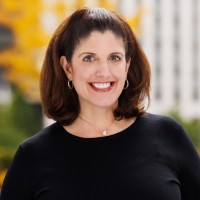 Legal Marketing Association Employee Holly Amatangelo's profile photo