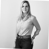 Cinthia Eichinger Email