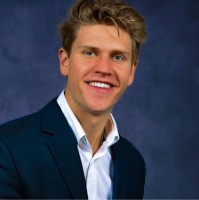 EY-Parthenon Employee Daniel Sippel's profile photo