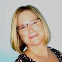 Living Your Best Life LLC Employee Susan Bartlett's profile photo