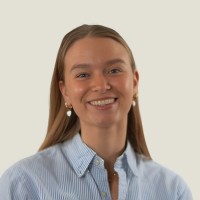 Ilse Riem Email