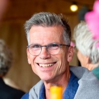 E-mail e número de telefone de Hans Nijenhuis