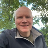Tom Micfor Email