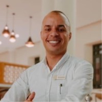 Youssef Riad Email