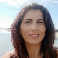 Glória Vilas Boas Fernandes Email