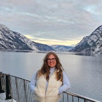 Inspiring Vacations Employee Laura Coop's profile photo