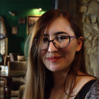 Anna Kálmán Email