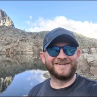 Gareth Wakefield Email