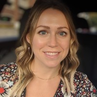 E-mail e número de telefone de Nicole Krupchak